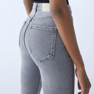 Zara VINTAGE HI-RISE SKINNY JEANS in Grey